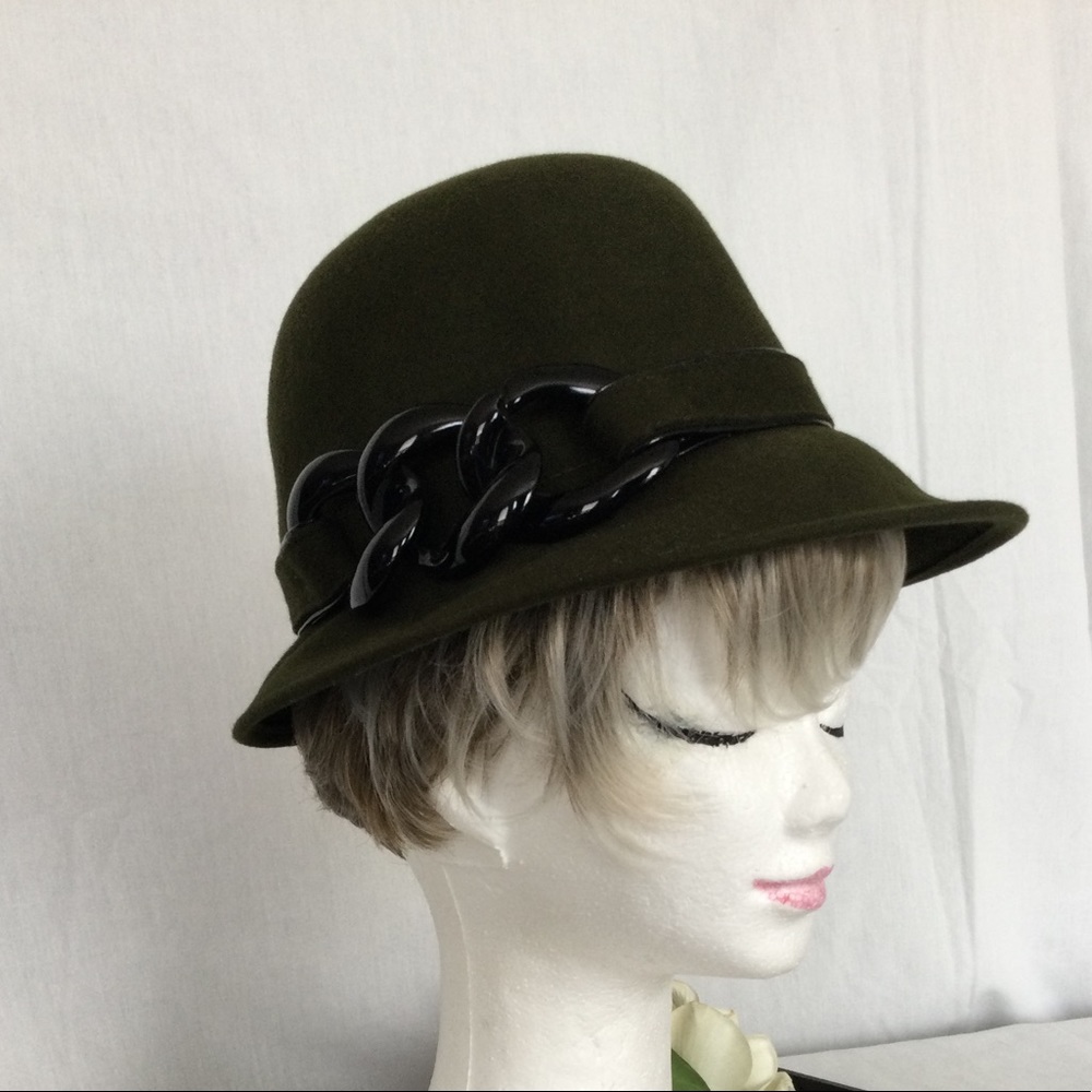 Stunning Classic Soprattutto Fedora Hat Knot Pin